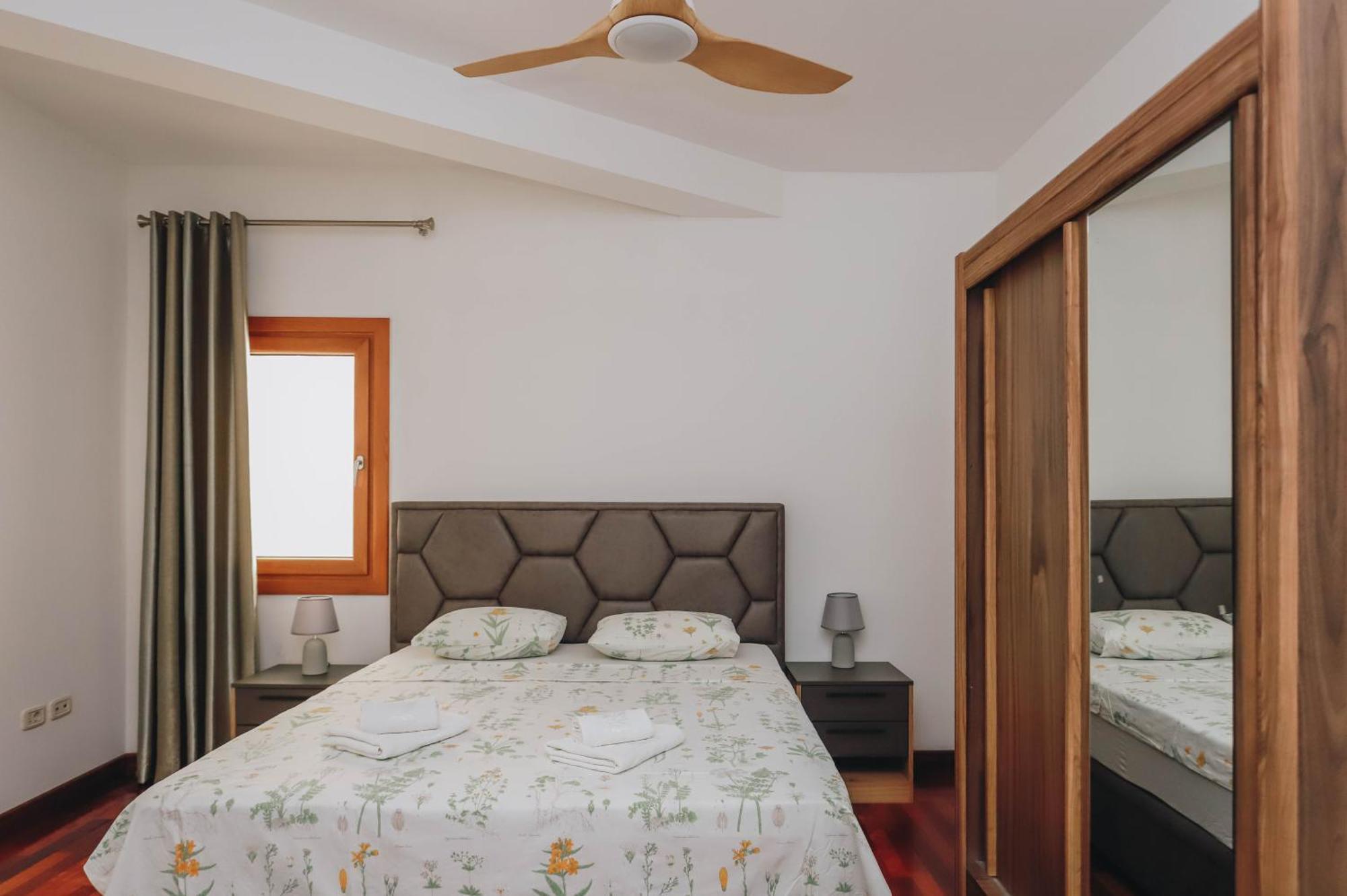 Apartment Near Ponta Nova Of Rafailovici Бечичі Екстер'єр фото